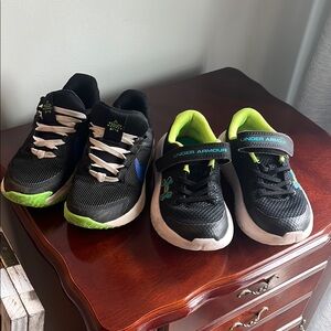 Under Armour Black and Green Sneakers Athletic Casual Design